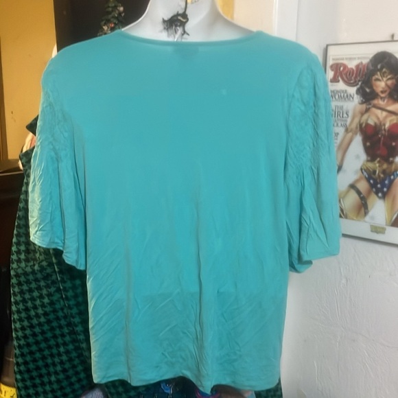 Wrangler Women's 3/4 Sleeves Smocked Shoulder Knit Top XL - Picture 4 of 5